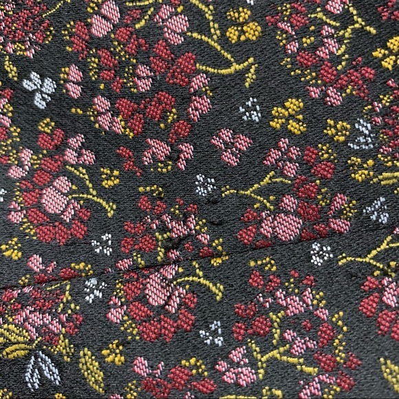 LOFT Black Jacquard Floral Print Skirt With Pockets Size‎ 6 - Picture 3 of 11